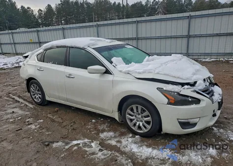 2015 Nissan Altima 2.5 from USA, damaged, VIN 1N4AL3AP9FC216886
